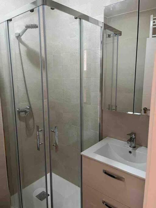 Piso 3 Habitaciones, Centro De Colombres Hasta 8 Personas מראה חיצוני תמונה
